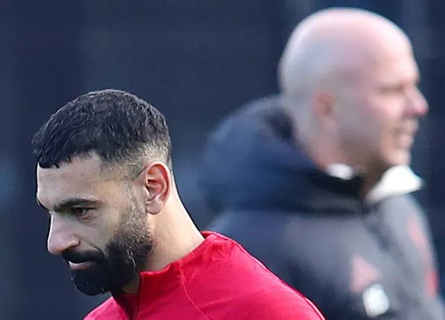 لماذا اختار ليفربول إنهاء ملف محمد صلاح بهذه الطريقة؟