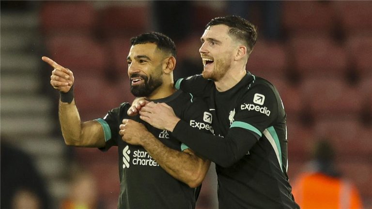 ليس محمد صلاح.. روبرتسون يختار أفضل لاعب في تاريخ ليفربول