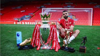 ليفربول يعلن رحيل محمد صلاح مع نهاية الموسم الحالي