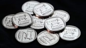 هجمات بطائرات مسيرة تستهدف مواقع أمريكية في العراق