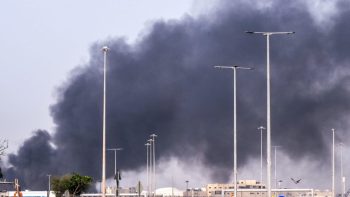 وزارة الدفاع الإماراتية: تم اعتراض 338 صاروخاً باليستياً و1740 مسيرة إيرانية منذ بدء الاعتداءات