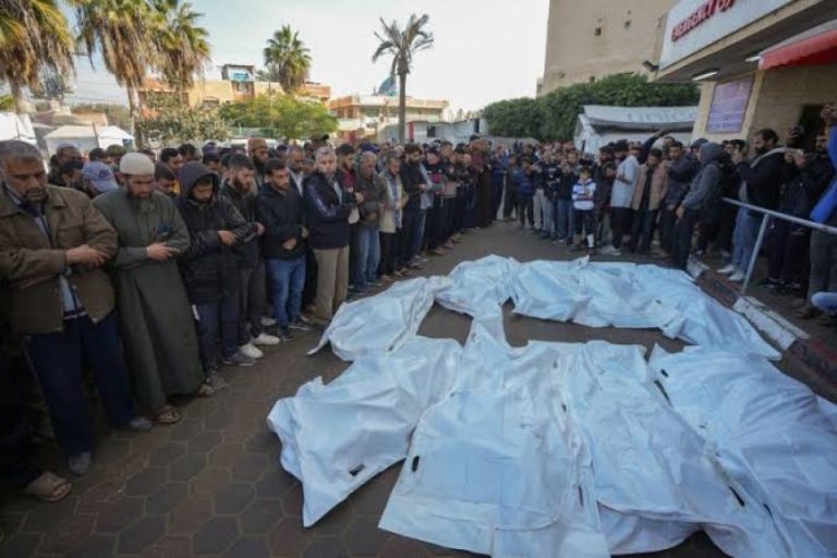 وزارة الصحة بغزة تعلن حصيلة جديدة لشهداء العدوان الإسرائيلي