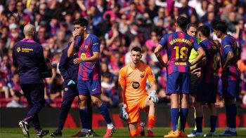 وكيل ألفاريز البديل يؤكد محادثات برشلونة لتدعيم خط الهجوم