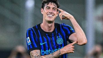 برشلونة يجري محادثات لضم مدافع مركزي بقيمة 80 مليون يورو