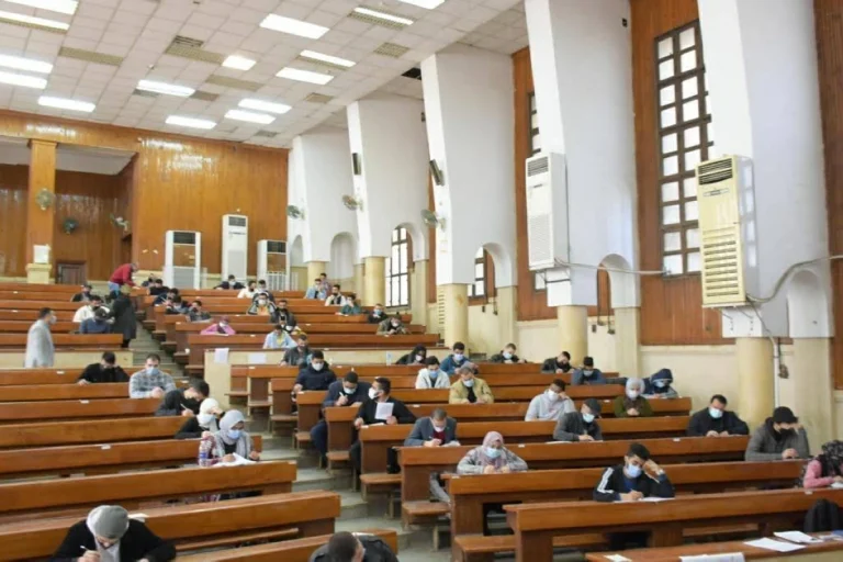 موعد امتحانات نهاية العام بالجامعات 2026 في مصر.. الخريطة الزمنية للترم الثاني