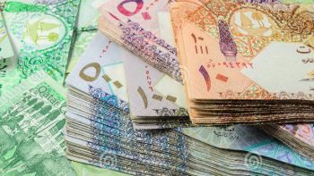 سعر صرف الريال القطري أمام عملات عربية وأجنبية