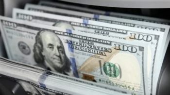 سعر الدولار اليوم الخميس يقفز مجددًا أمام الجنيه في البنوك المصرية