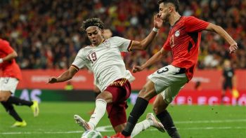 أحمد فتوح يسخر من لامين يامال نجم برشلونة عبر الستوري