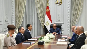 السيسي يتابع خطط الإسكان ويؤكد الالتزام بالجداول الزمنية وتسريع تنفيذ “حياة كريمة”