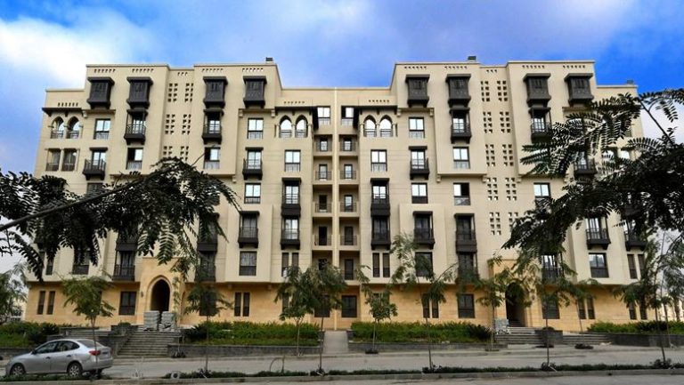بدء سداد أول قسط ربع سنوي لمتوسطي الدخل بمشروع سكن لكل المصريين