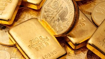 بعد التراجع العالمي .. أسعار الذهب تسجل هبوطًا في الدول العربية اليوم