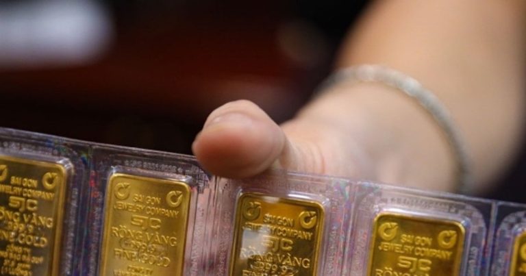 تحديث الساعة 8:15 صباحًا، 19 أبريل 2026: أسعار الذهب لم تتغير، وحافظت شركة SJC على سعرها عند 172000.