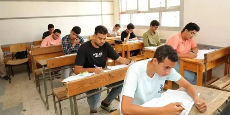 جدول امتحانات شهر أبريل للصف الأول والثاني الثانوي محافظة الفيوم 2026