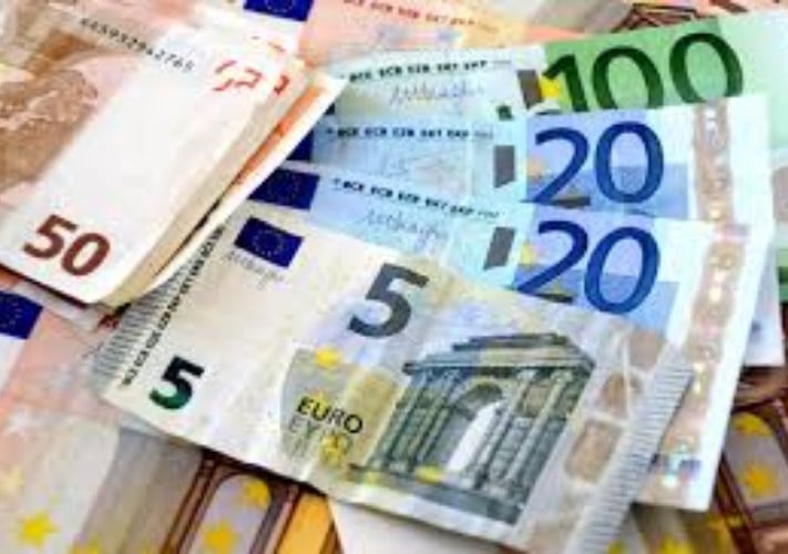 سعر اليورو اليوم الثلاثاء 28-4-2026 أمام الجنيه في بداية التعاملات -جريدة المال