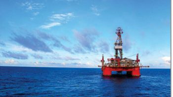 سعر نفط عُمان يرتفع 5.53 دولار للبرميل بالعقود الآجلة