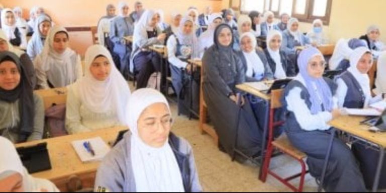 ضوابط عقد امتحانات آخر السنة.. موعد امتحان الفصل الدراسي الثاني لصفوف النقل 2026