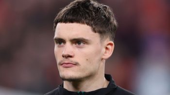 فلوريان فيرتس يؤكد استعداده لتحديات ليفربول بدعم والده لاعب المنتخب الألماني السابق