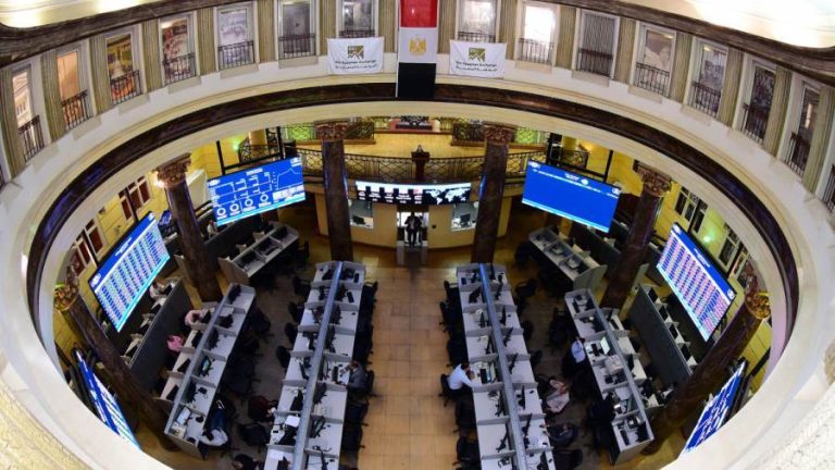 قطاع البنوك ينتعش ويستحوذ على 7.72% من تداولات البورصة بجلسة الإثنين 27 أبريل 2026