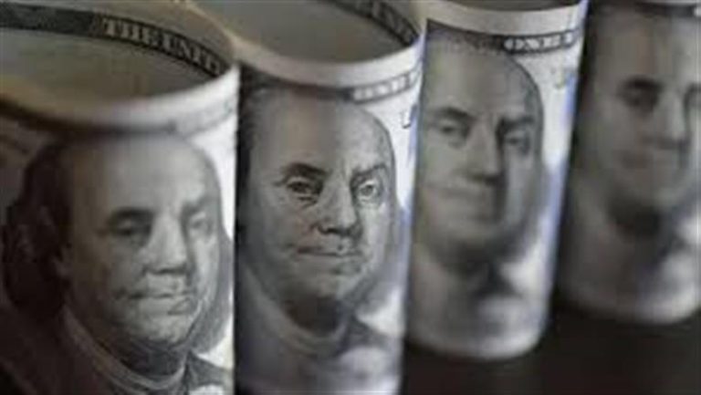 ماذا فعلت التوترات الجيوسياسية في سعر الدولار بمصر حتى اليوم الأحد 19-4-2026؟