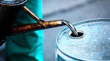 متوسط سعر نفط عُمان يتراجع 15.57% بالعقود الآجلة تسليم يونيو