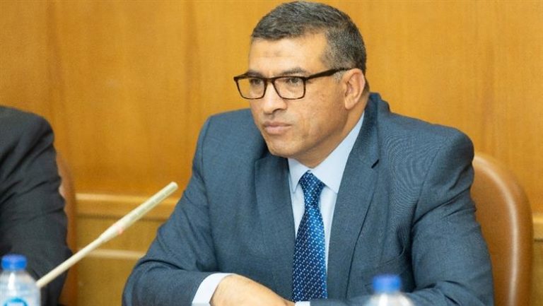 محافظ قنا يعتمد مواعيد جداول امتحانات نهاية العام لصفوف النقل والشهادة الإعدادية