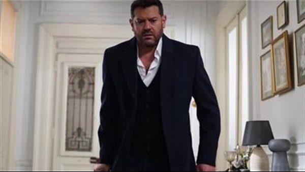 محامي فاسد يسعى للإنتقام.. التفاصيل الكاملة لمسلسل الفرنساوي بطولة عمرو يوسف