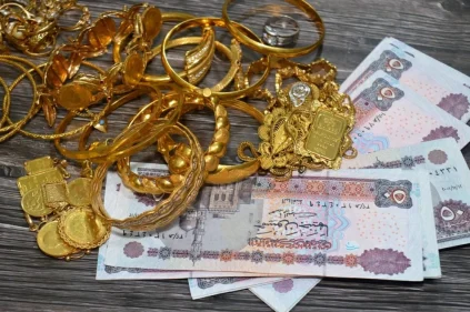 سعر الذهب في مصر الجمعة 15 مايو 2026.. كم قيمة عيار 21 اليوم؟ : CNN الاقتصادية