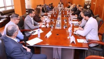 هيئة التنمية الصناعية تبحث سبل تعزيز الاستثمار الصناعي مع جمعية مستثمري العاشر من رمضان