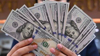 سعر الدولار في مصر اليوم الثلاثاء 19 مايو 2026.. فوق مستوى 53 جنيهاً
