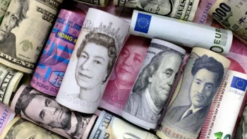 الدولار يستقر وسط تأرجح الآمال في التوصل إلى اتفاق لإنهاء حرب إيران