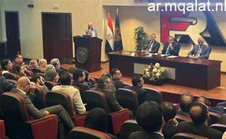 رئيس هيئة الرقابة المالية يبحث معايير تنظيم إعادة التأمين مع ممثلي الشركات