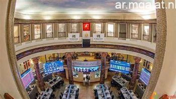 هبوط المؤشر الرئيسى للبورصة بمستهل تعاملات الإثنين بضغوط تراجع أسهم قيادية