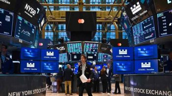 “S&P 500″ و”ناسداك” يسجلان مستويات قياسية مع تراجع أسعار النفط