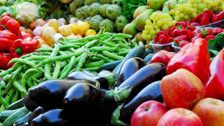 أسعار الخضروات والفاكهة اليوم الجمعة 1 مايو 2026.. الكوسة تبدأ بـ 10 جنبهات