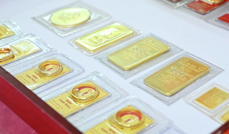 أسعار الذهب اليوم (بعد ظهر يوم 27 مايو): انخفض سعر الذهب بمقدار مليون دونغ فيتنامي للأونصة.