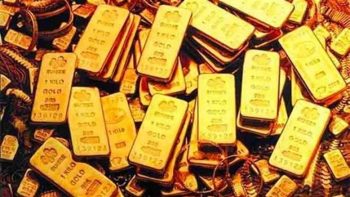 أسعار الذهب تفقد بريقها عالميًا وسط مخاوف التضخم والفائدة.. ماذا يحدث في الأسواق؟