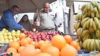 أسعار الفاكهة بسوهاج اليوم الإثنين.. كيلو الموز بـ25 جنيه