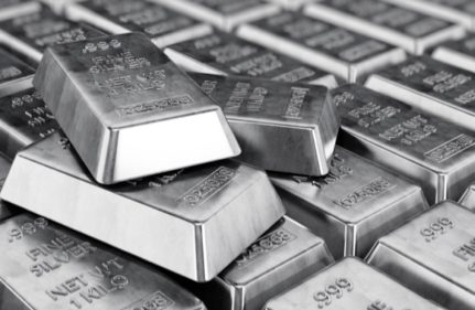 أسعار الفضة تهبط 3.6% في مصر