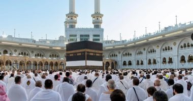 إندونيسيا تتحمل فارق سعر الوقود لإنقاذ حجاجها من ارتفاع تكاليف السفر