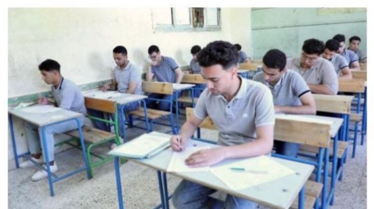 "التعليم" تعلن مواعيد امتحانات الدور الثاني لصفوف النقل والشهادة الإعدادية 2025-2026