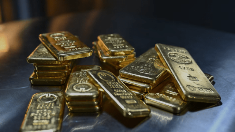 الذهب يتجه صوب خسارة أسبوعية بسبب مخاوف التضخم