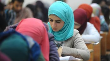 الرابط وخطوات التحميل.. تفاصيل حل النماذج الاسترشادية للثانوية العامة 2026