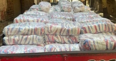 السكر يبدأ من 25 والزيوت حتى 120 جنيها.. أسعار السلع الأساسية بسوهاج اليوم
