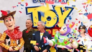 العرض الافتتاحي لـ Toy Story 5 في لندن بحضور النجوم