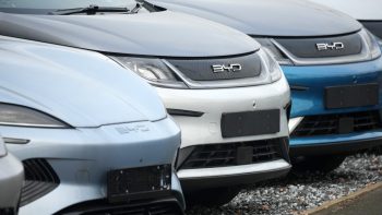 الغلاء في بريطانيا يرفع مبيعات السيارات الكهربائية المستعملة | اقتصاد
