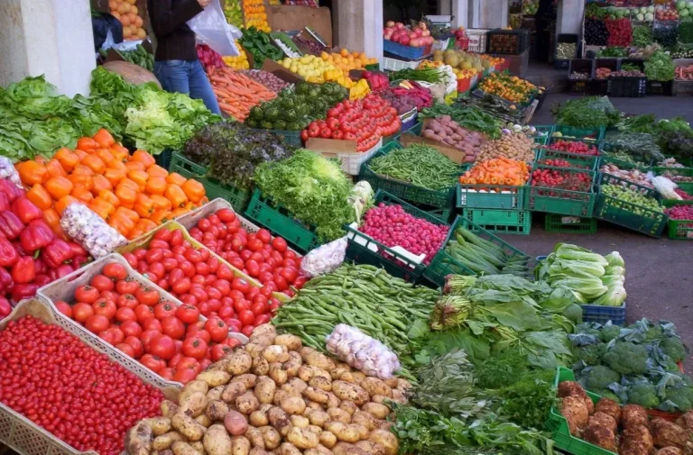 الموز يرتفع ..أسعار الخضروات والفاكهة اليوم الخميس 7-5-2026 -جريدة المال