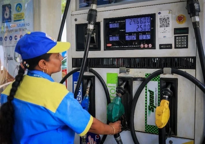 الهند تخفض رسوم تصدير الوقود لمواكبة أسعار النفط العالمية -جريدة المال