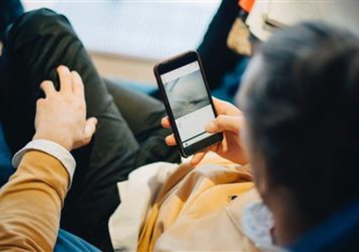 بعد زيادة أسعار الخدمة.. كيف تطور العائد الشهري لكل مستخدم محمول في مصر