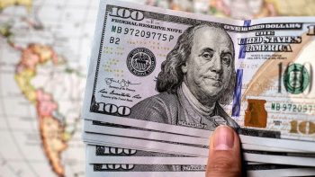 بـ 53.5 جنيه.. سعر الدولار مقابل الجنيه اليوم الثلاثاء في البنوك الحكومية والخاصة
