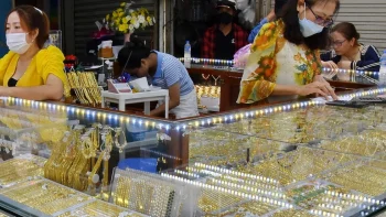تحديث أسعار الذهب اليوم، 23 مايو 2026: قائمة أسعار الذهب من SJC، خواتم الذهب عيار 24 قيراط 9999، أسعار الذهب العالمية.